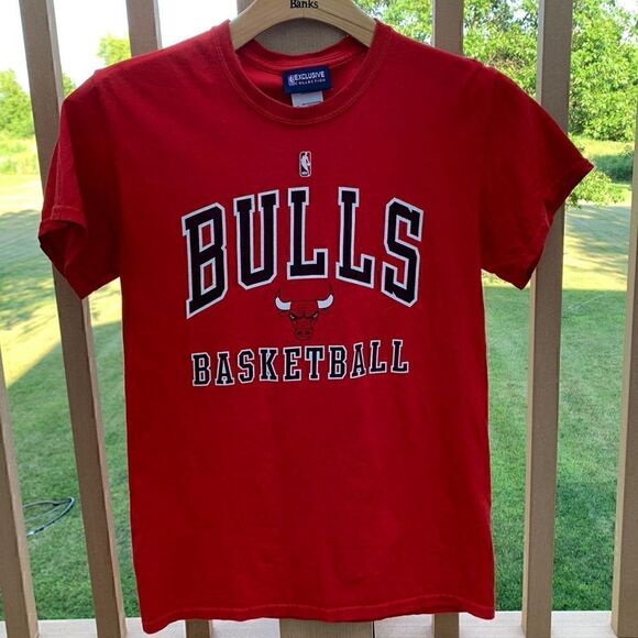 Vintage Chicago Bulls Red NBA Exclusive Men’s Butler 21 T Shirt - Picture 1 of 5